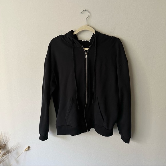 Reformation Paige Zip Hoodie in Black Size Medium - Picture 6 of 12